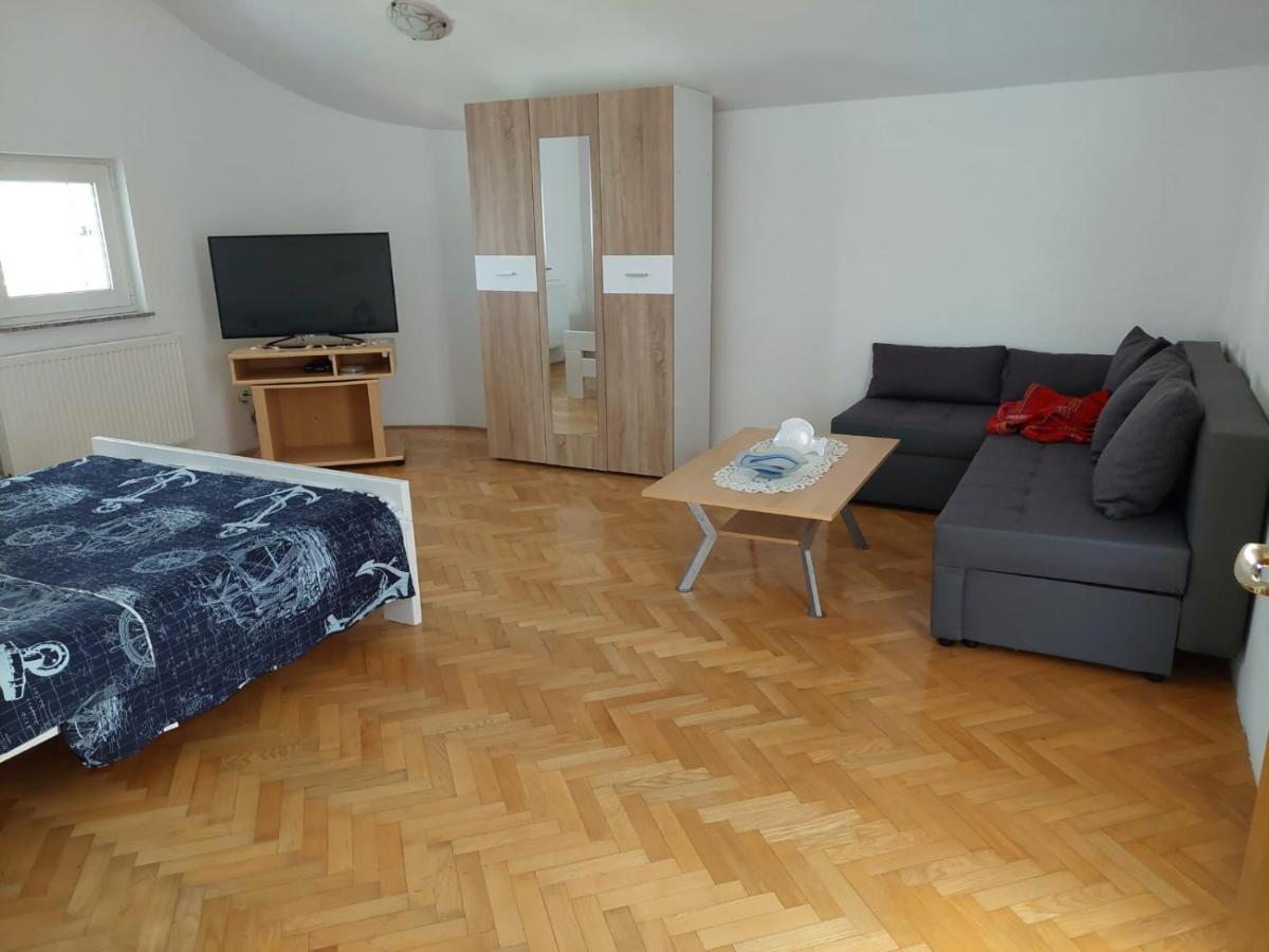 Apartments "Jope I Toni" Biograd Na Moru Bagian luar foto