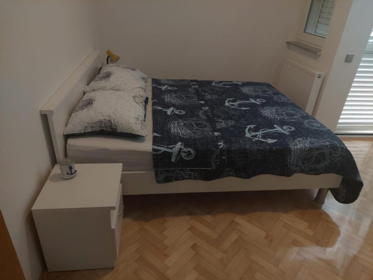 Apartments "Jope I Toni" Biograd Na Moru Bagian luar foto