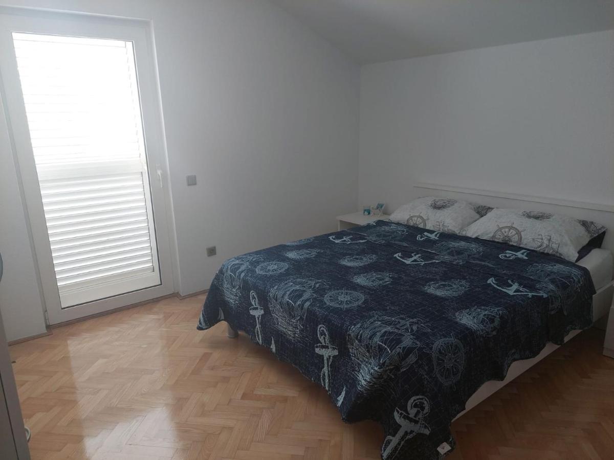Apartments "Jope I Toni" Biograd Na Moru Bagian luar foto